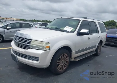 2009 Lincoln Navigator из США, поврежденный, VIN 5LMFU28589EJ01743